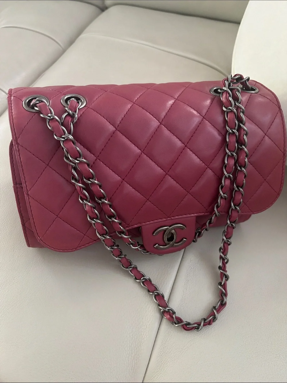 CHANEL Quilted Shoulder Bag in Burgundy Red with Silver Hardware